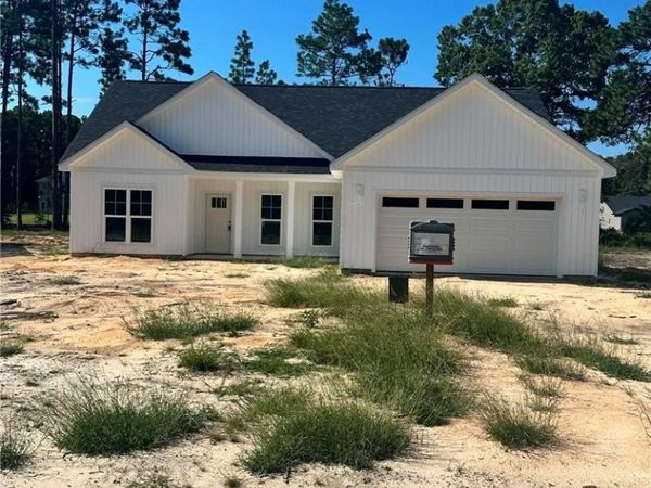 340 Libby Lane, Pinebluff, NC 28373