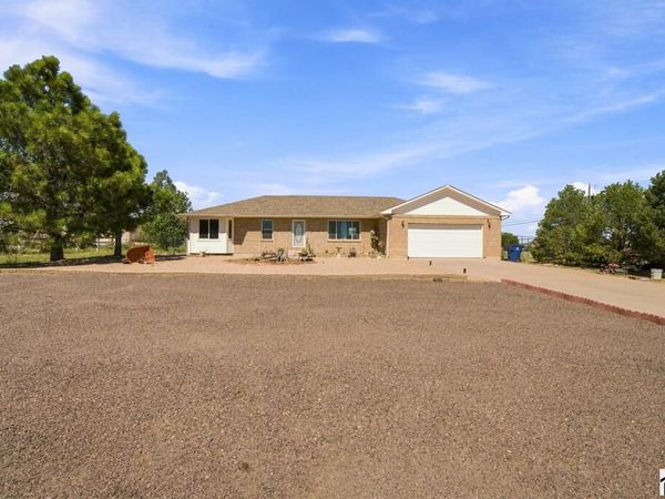 1177 E Kirkwood Dr, Pueblo West, CO 81007