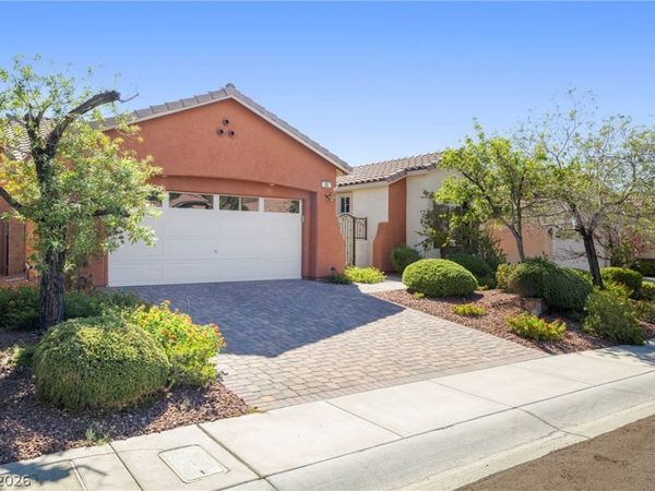 68 Alerion Street , Las Vegas, NV 89138