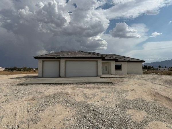 1441 W Lost Creek Drive , Pahrump, NV 89048