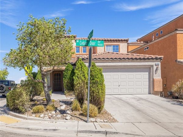 9060 Cedar Door Avenue , Las Vegas, NV 89148