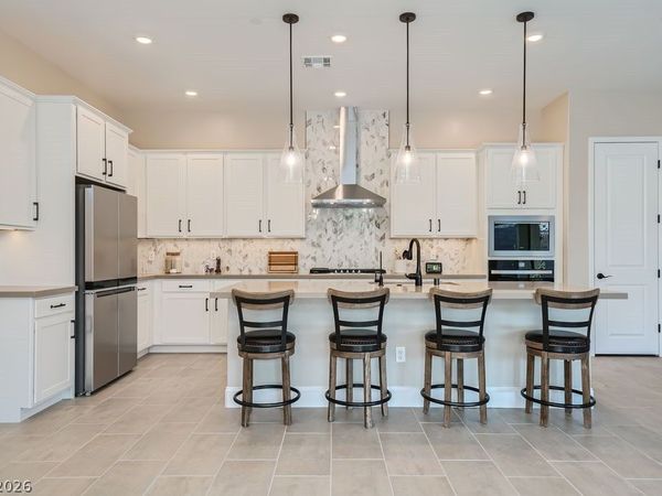 10049 Auburn Rose Avenue , Las Vegas, NV 89143