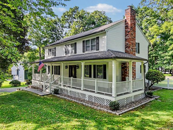 2 Aida Lane, Cortlandt Manor, NY 10567