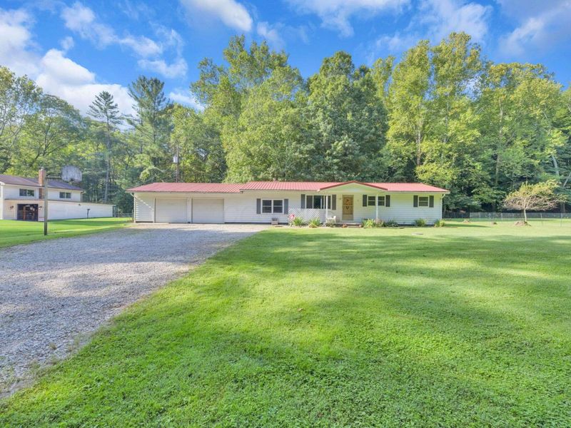 33477 Till Road, Logan, OH 43138 Photo 3