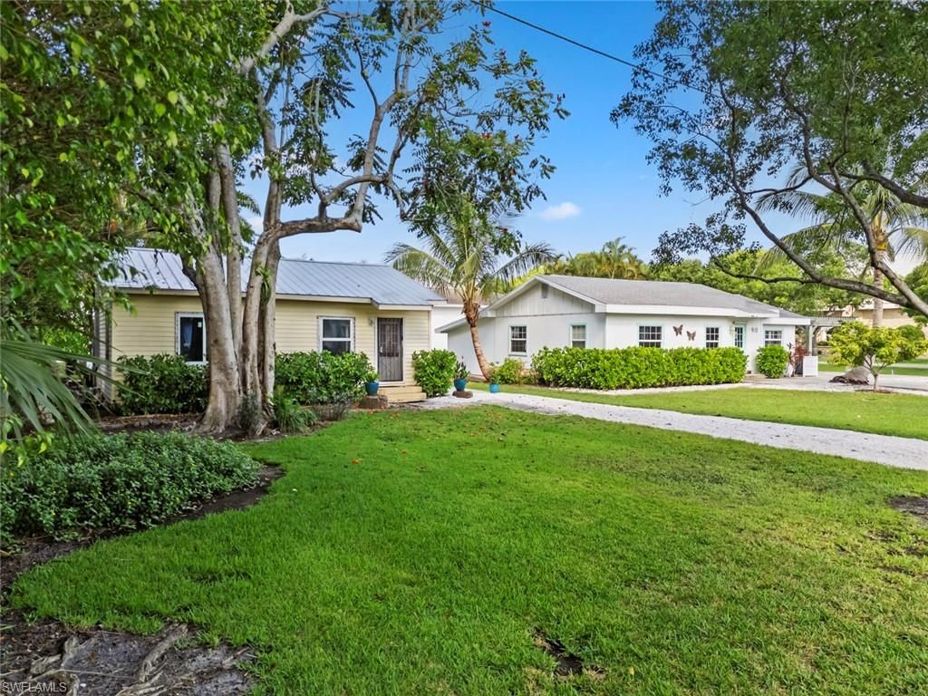 560 9th Ave S, Naples, FL 34102 Photo