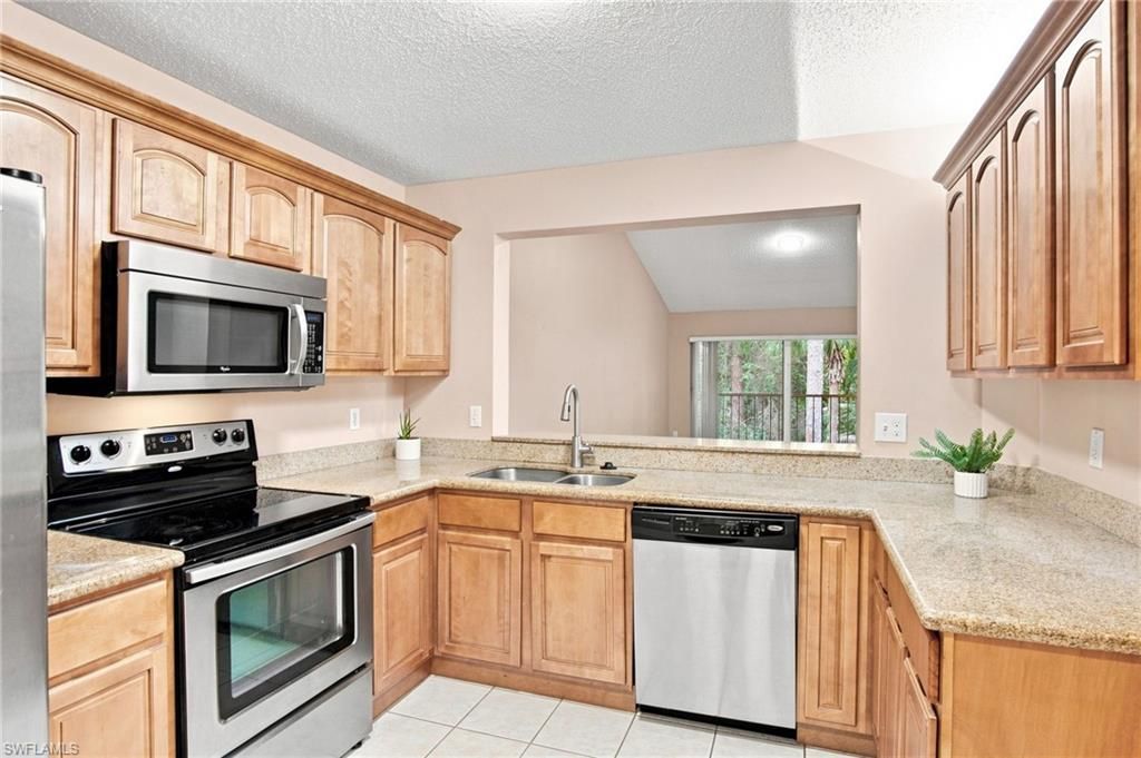 749 Landover Cir , Unit 203, Naples, FL 34104 Photo