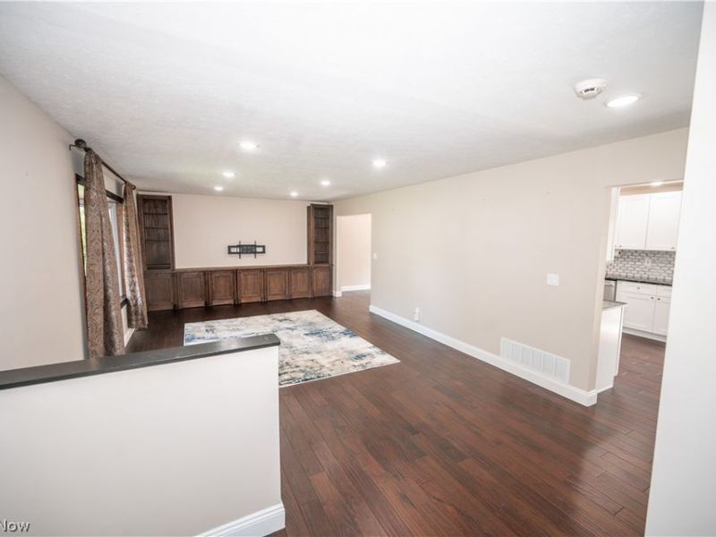 38610 Wood Road, Willoughby, OH 44094 Photo 2