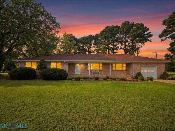364 Oak Point Road , Hudgins, VA 23076