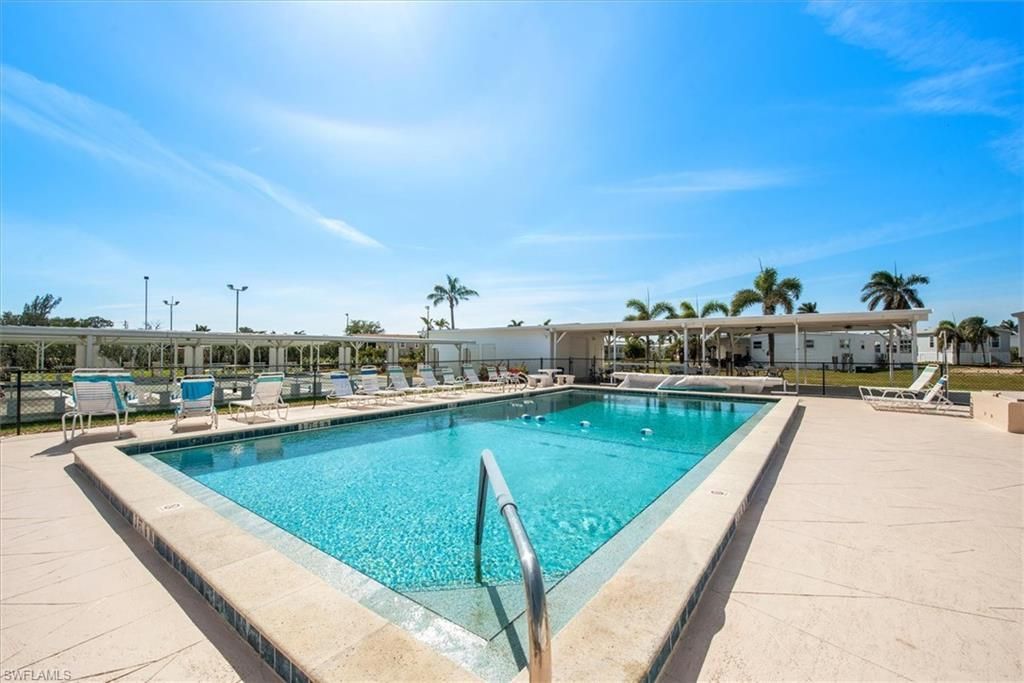 241 Daisy Ave , Fort Myers, FL 33908 Photo