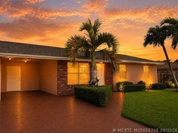 739 S 12th Street , Lantana, FL 33462