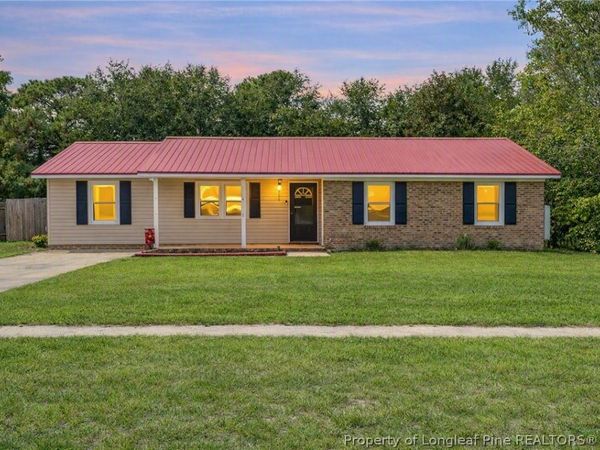 6106 Lexington Drive , Hope Mills, NC 28348