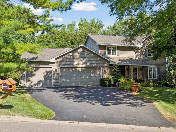 13516 Knox Drive , Burnsville, MN 55337