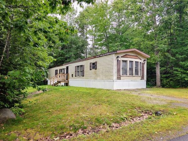 26 Maple Lane , Kenduskeag, ME 04450