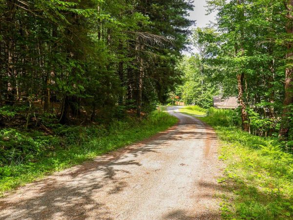 100 Hawk Trail, Pittsfield, VT 05762