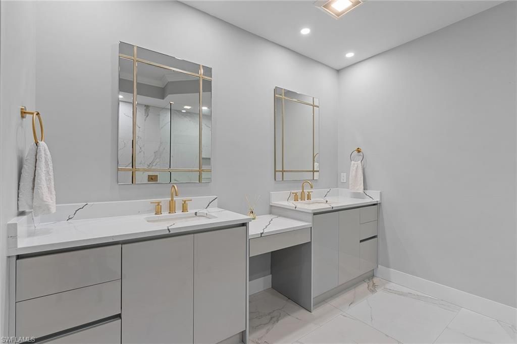 9270 Triana Ter, Unit 222, Fort Myers, FL 33912 Photo