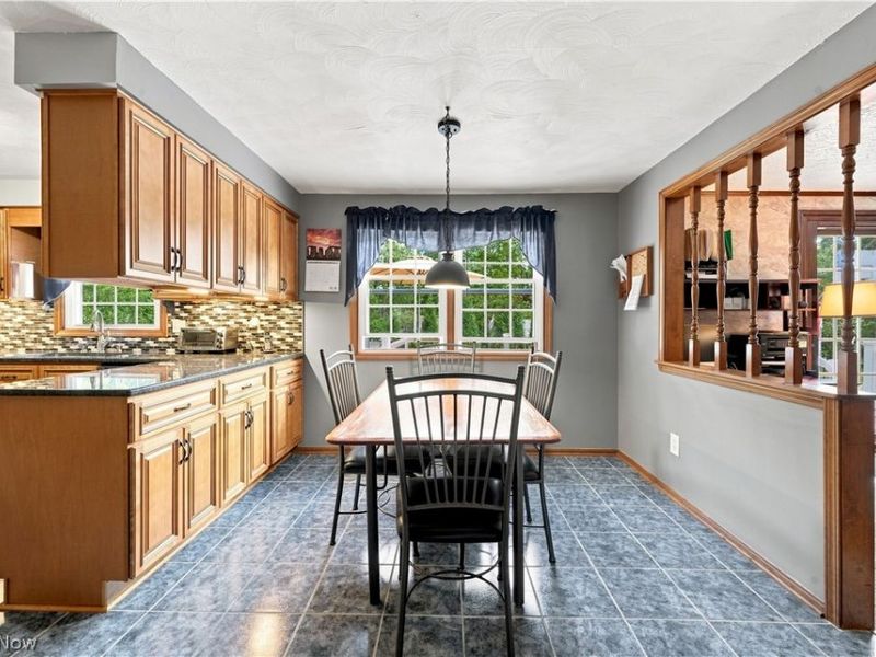 1364 Stonington Road NW, North Canton, OH 44720 Photo 18