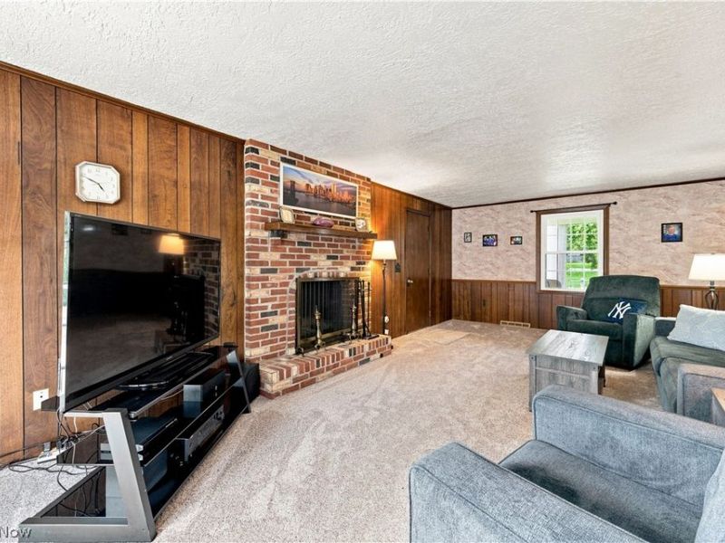 1364 Stonington Road NW, North Canton, OH 44720 Photo 22