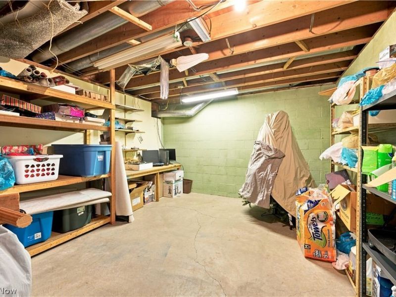 1364 Stonington Road NW, North Canton, OH 44720 Photo 39