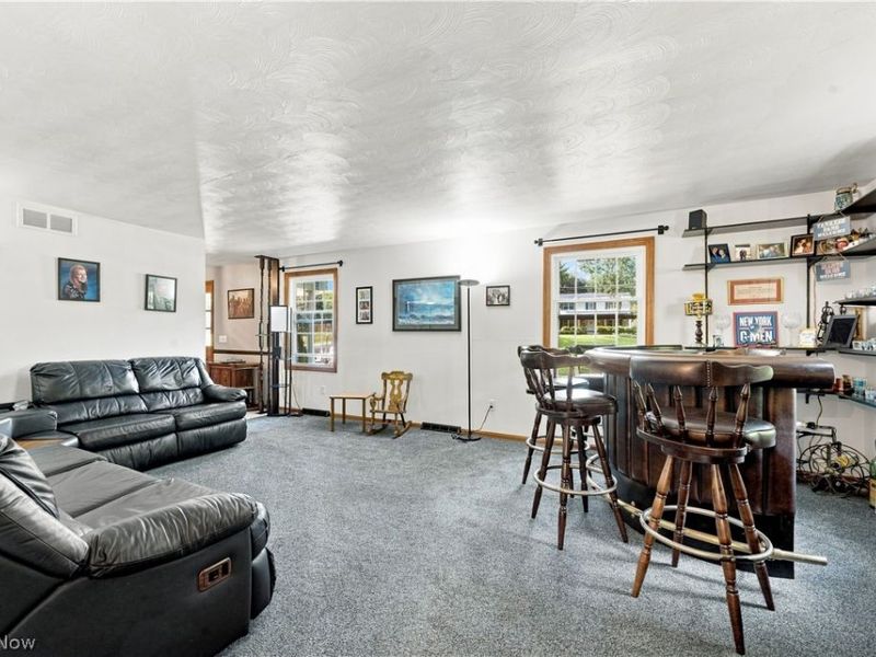 1364 Stonington Road NW, North Canton, OH 44720 Photo 8