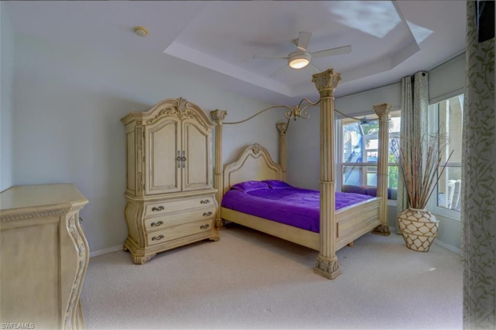 422 SW 33rd Ave, Cape Coral, FL 33991 Photo