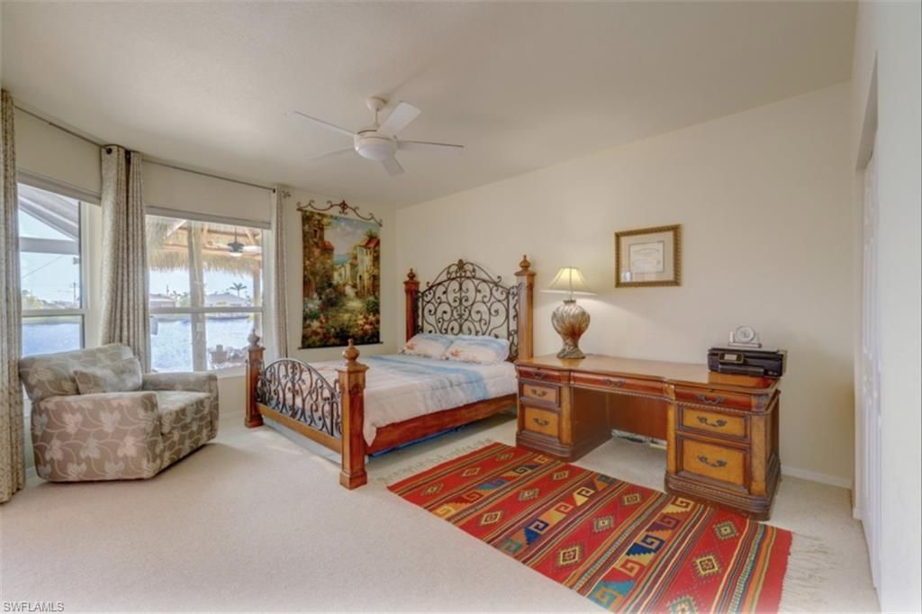 422 SW 33rd Ave, Cape Coral, FL 33991 Photo