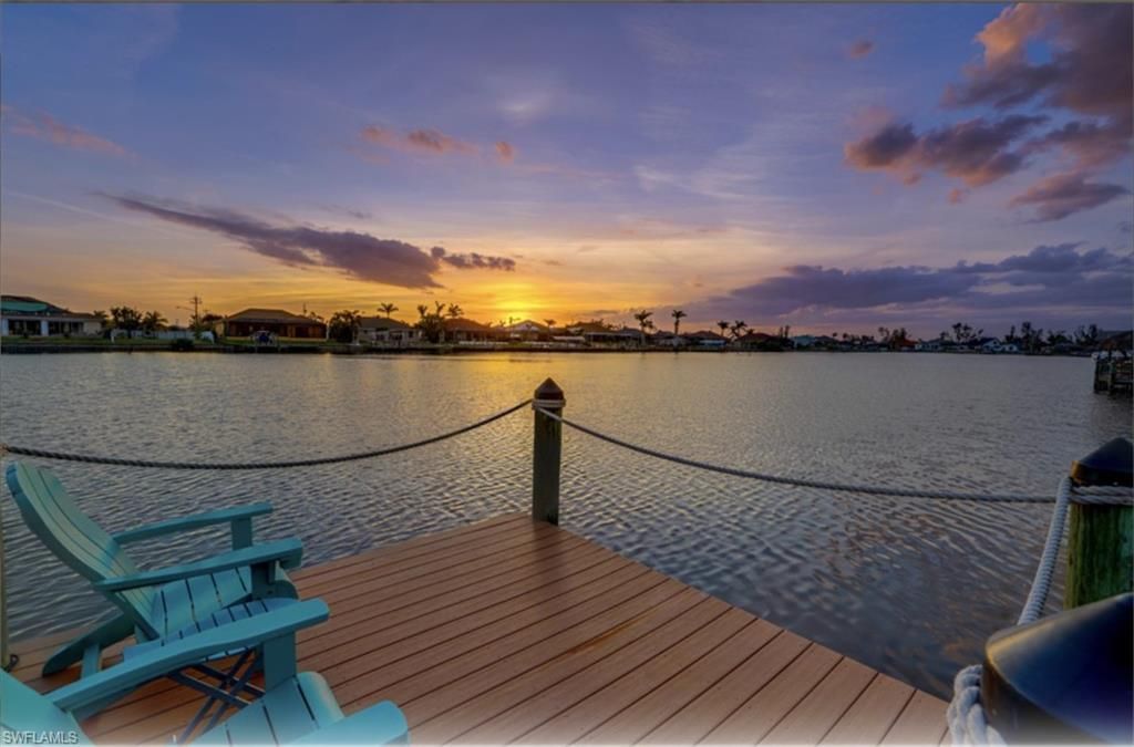 422 SW 33rd Ave, Cape Coral, FL 33991 Photo