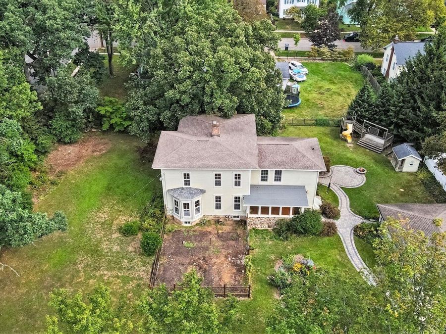 Property Image 32
