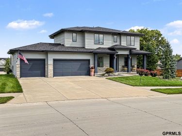 17006 Potter Street, Bennington, NE 68007