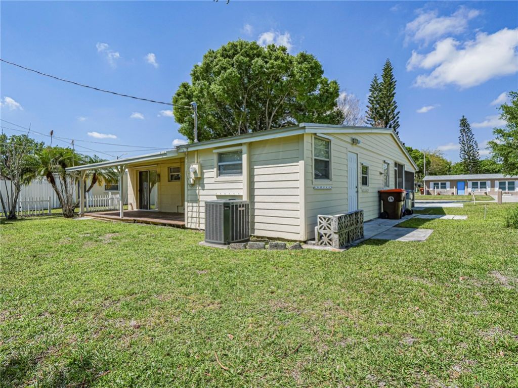 1620 5th Avenue, Vero Beach, FL 32960 Photo