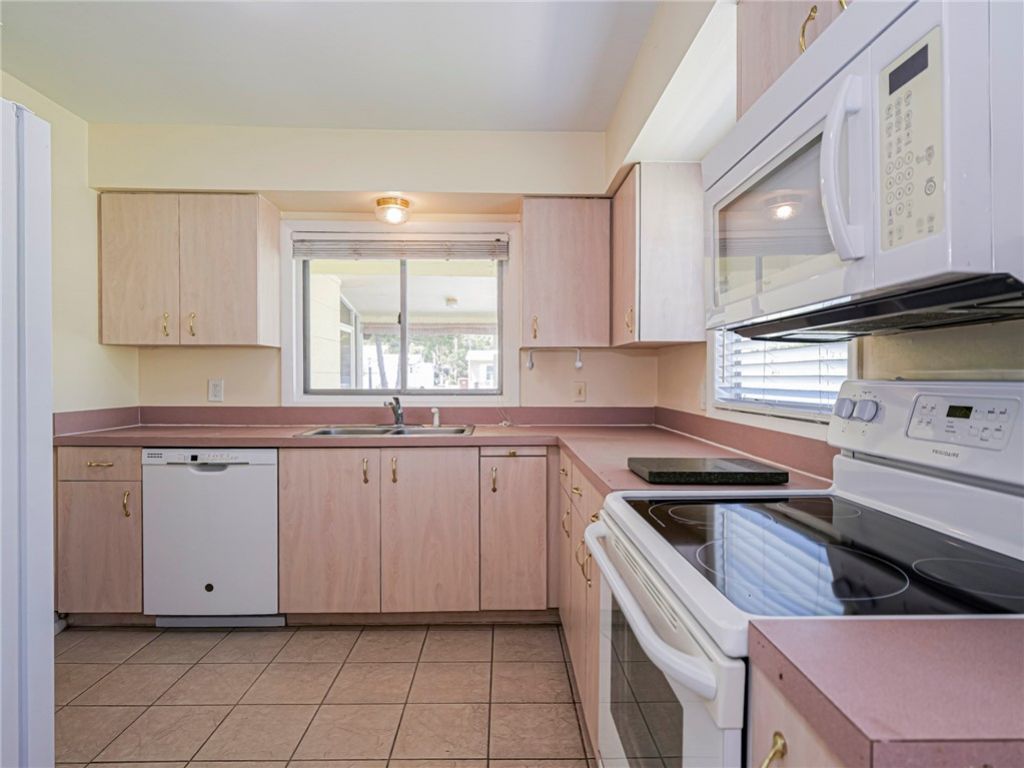 1620 5th Avenue, Vero Beach, FL 32960 Photo