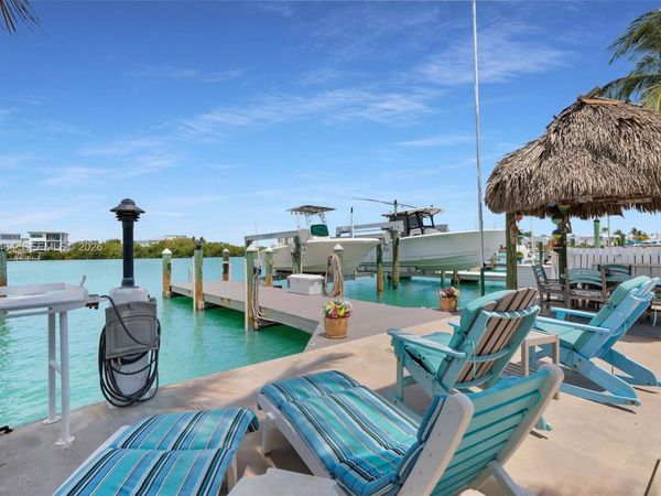 8 Sadowski Cswy, Marathon, FL 33051