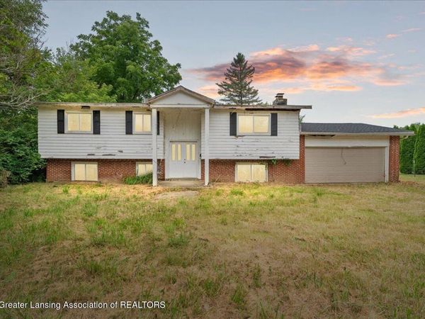 3970 Aurelius Road, Onondaga, MI 49264