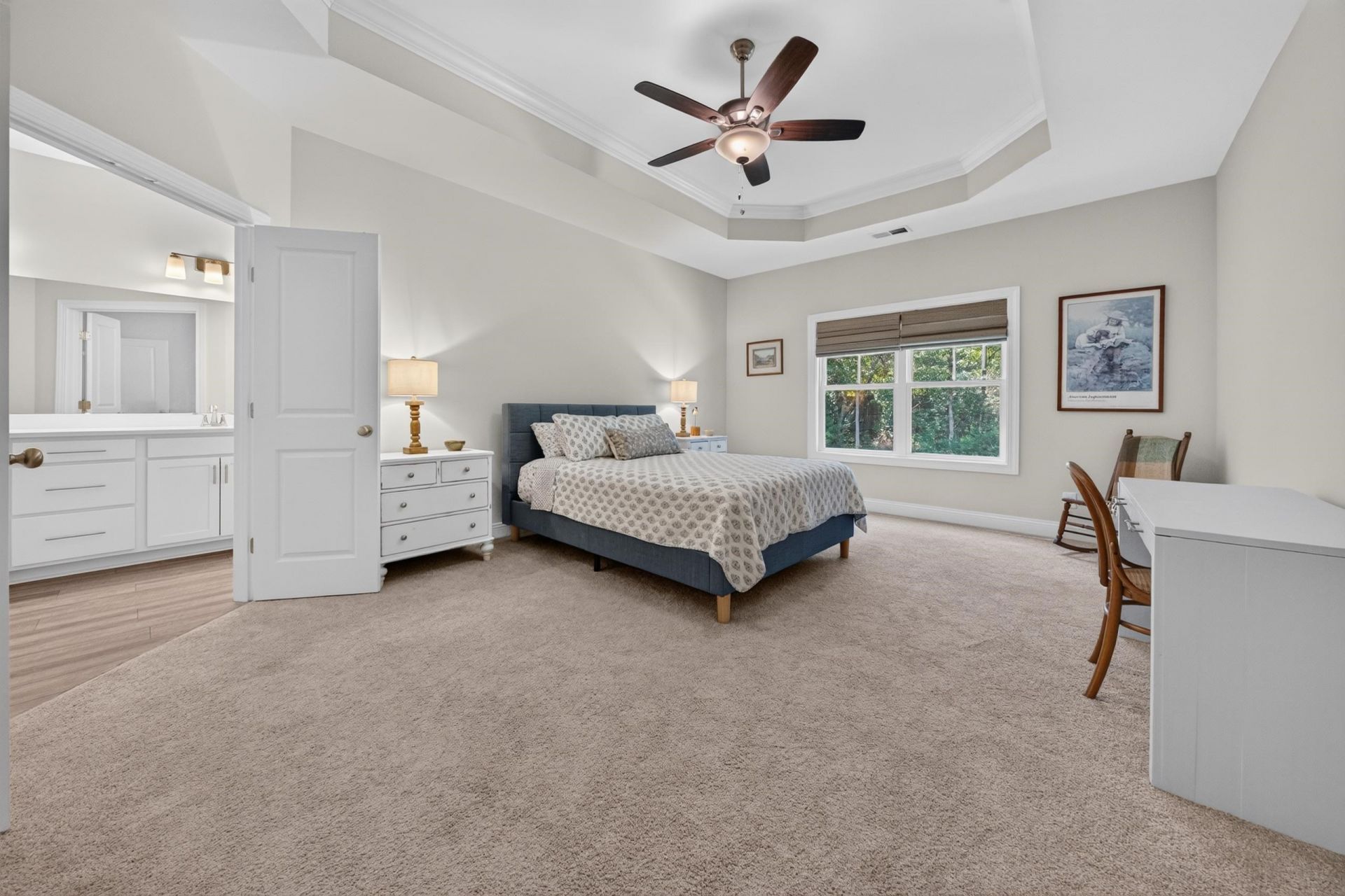633 Aspen Loop  Photo 9