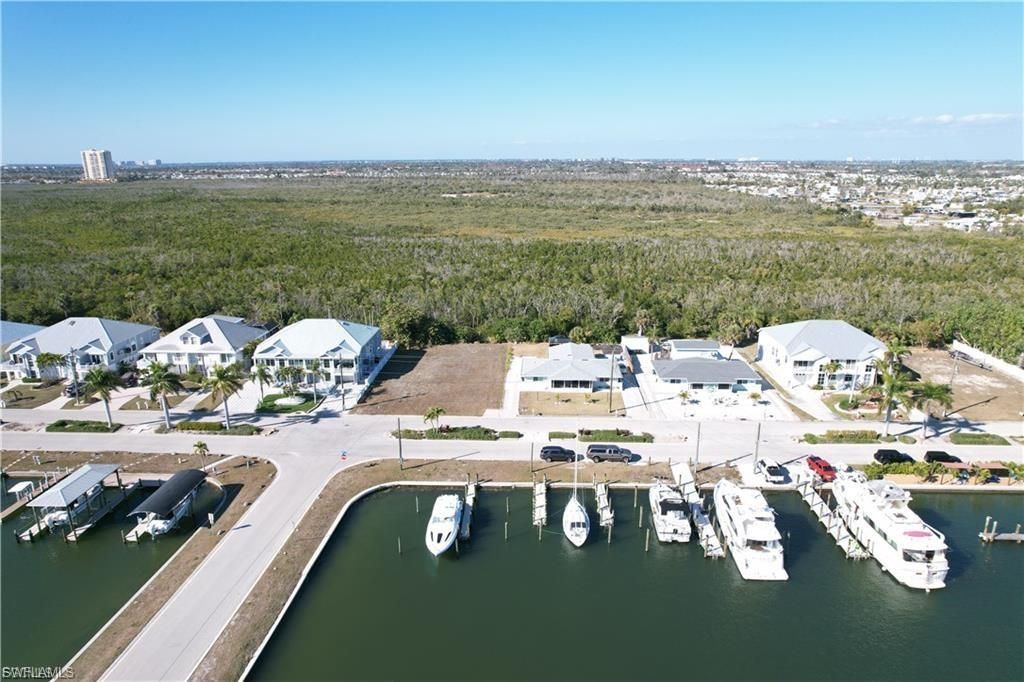 12110/12112 Siesta Dr , Fort Myers Beach, FL 33931 Photo