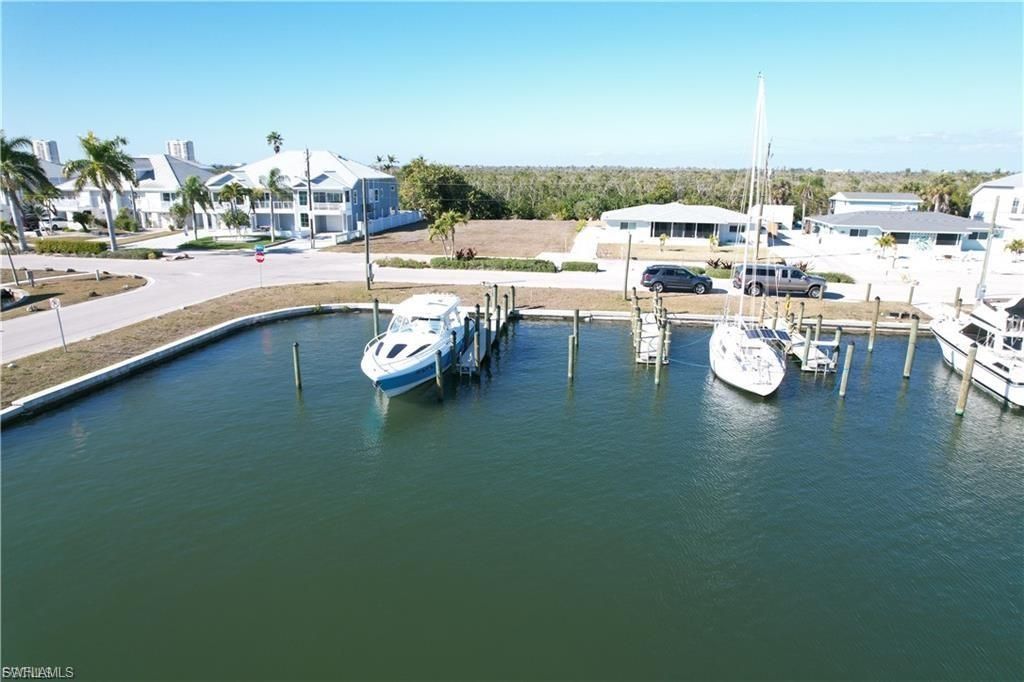 12110/12112 Siesta Dr , Fort Myers Beach, FL 33931 Photo