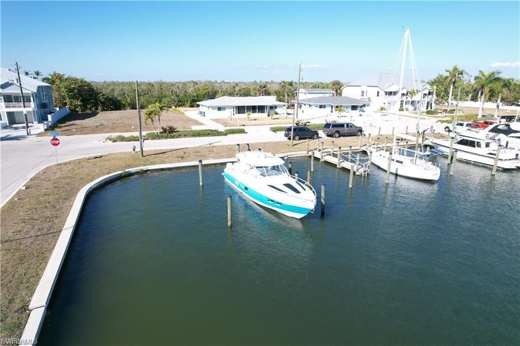 12110/12112 Siesta Dr , Fort Myers Beach, FL 33931 Photo