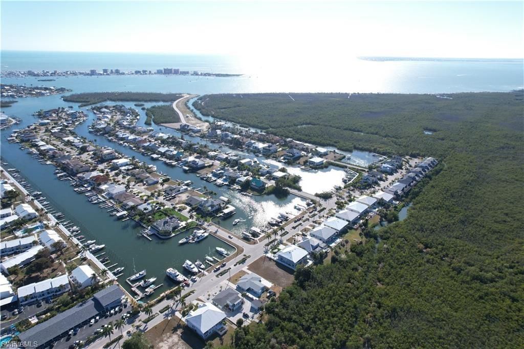 12110/12112 Siesta Dr , Fort Myers Beach, FL 33931 Photo