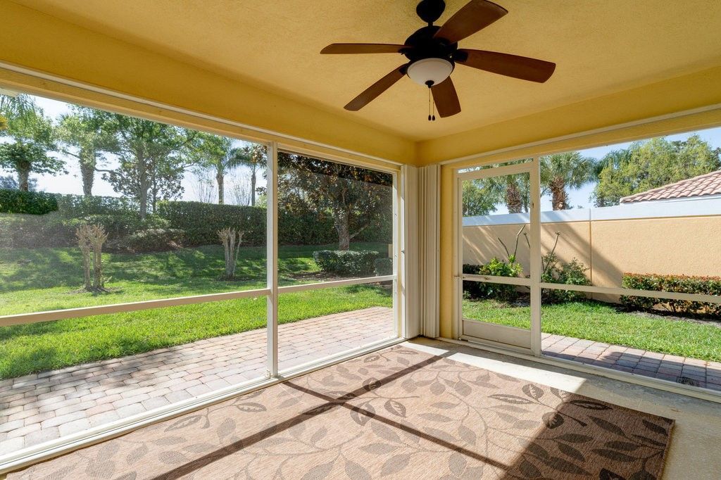 4959 Corsica Square, Vero Beach, FL 32967 Photo