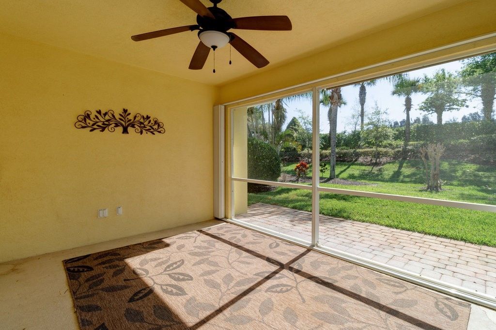 4959 Corsica Square, Vero Beach, FL 32967 Photo