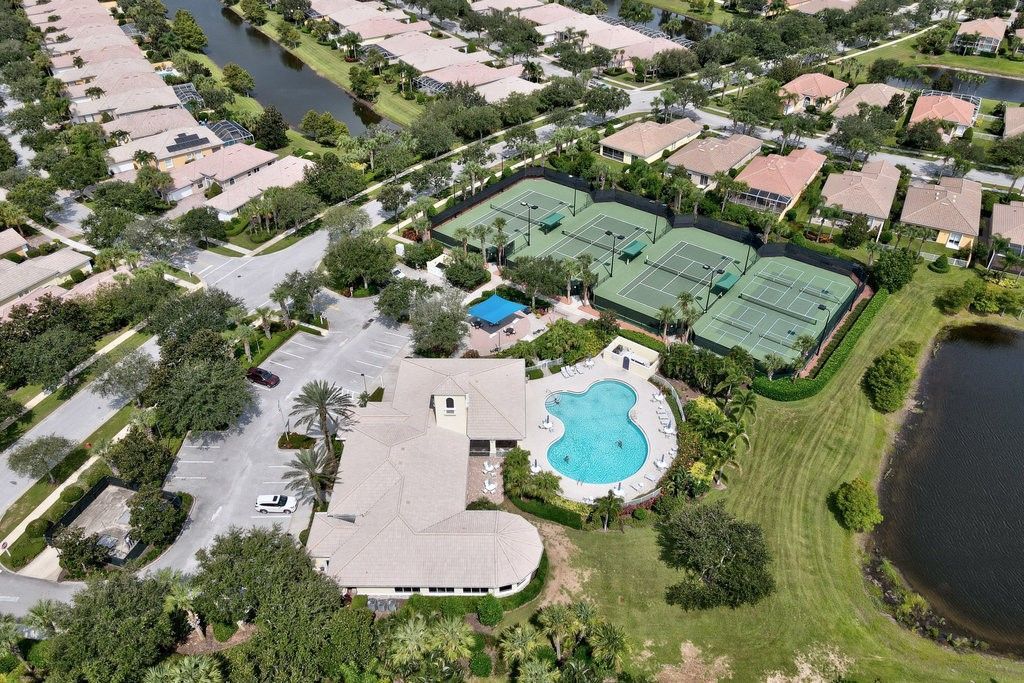 4959 Corsica Square, Vero Beach, FL 32967 Photo