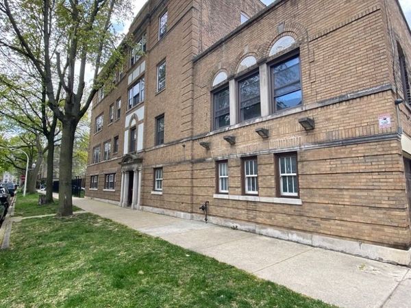 7432 N Seeley Avenue , Unit 2S, Chicago, IL 60645