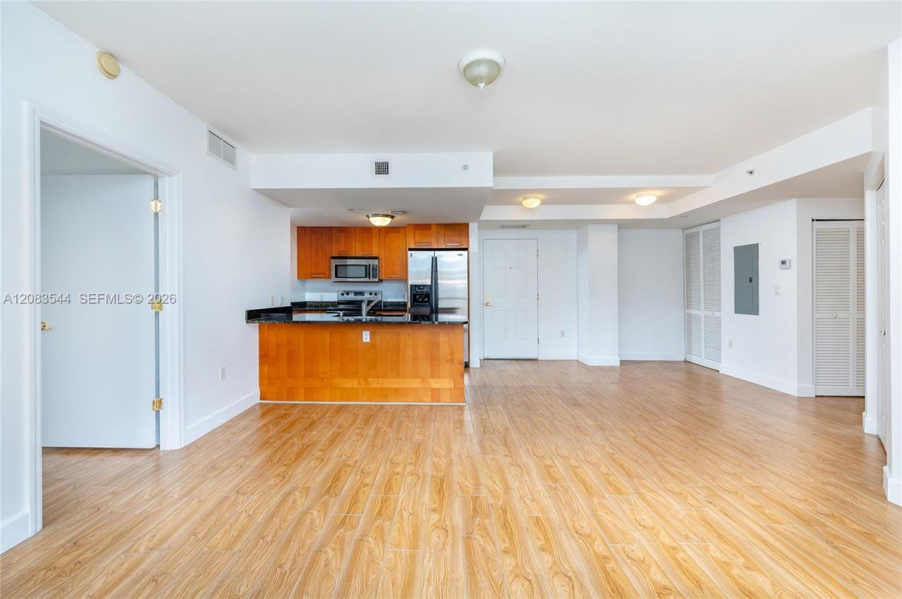 4100 Salzedo St, Unit 919, Coral Gables, FL 33146 Photo