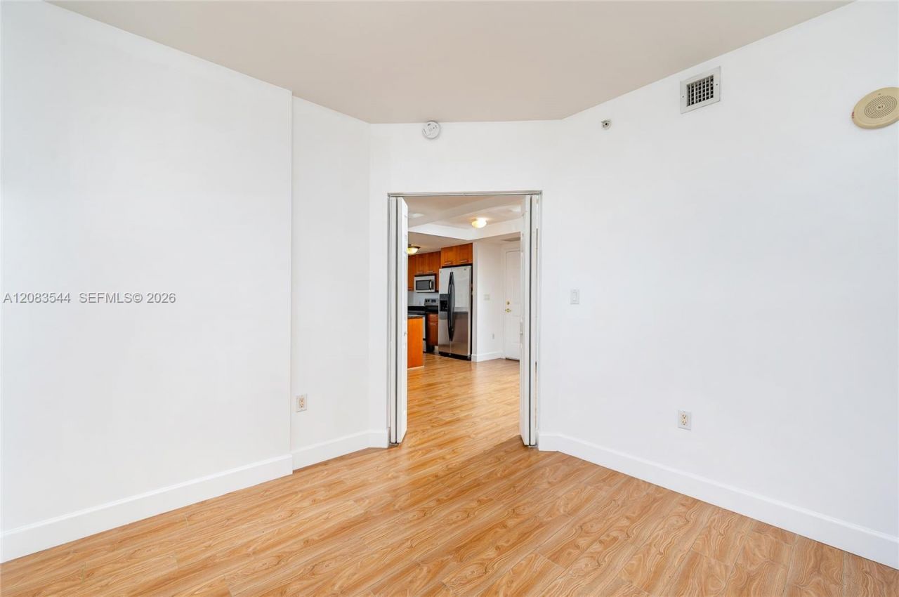 4100 Salzedo St, Unit 919, Coral Gables, FL 33146 Photo