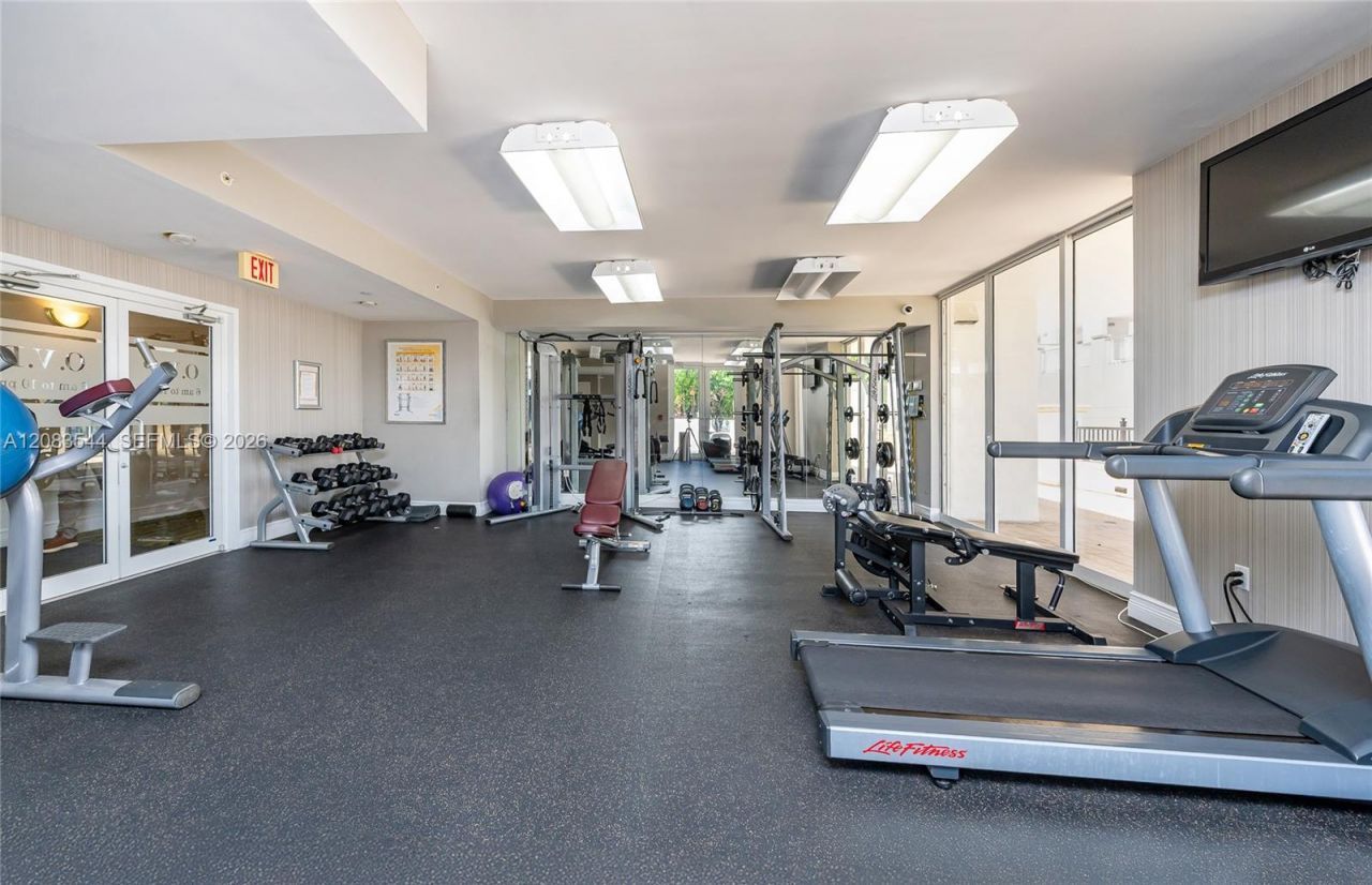 4100 Salzedo St, Unit 919, Coral Gables, FL 33146 Photo