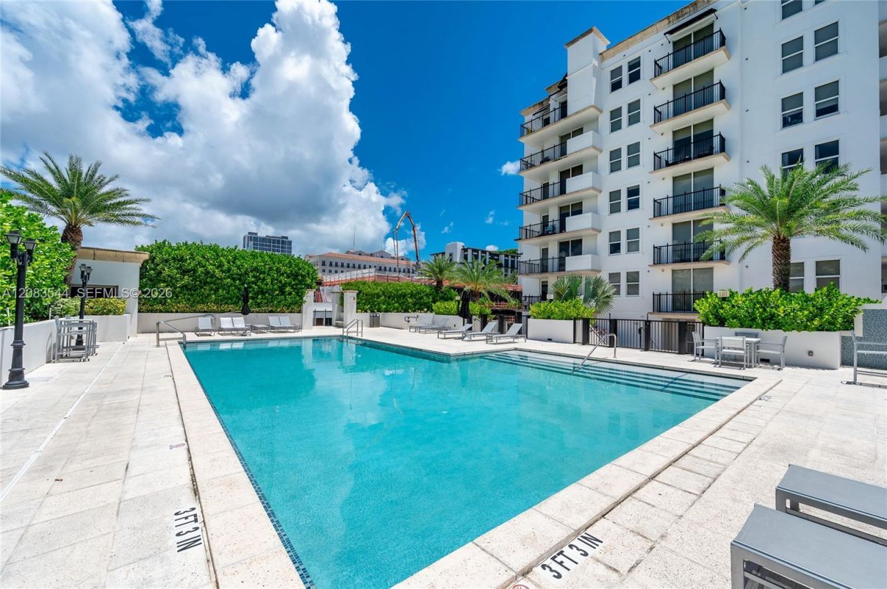 4100 Salzedo St, Unit 919, Coral Gables, FL 33146 Photo