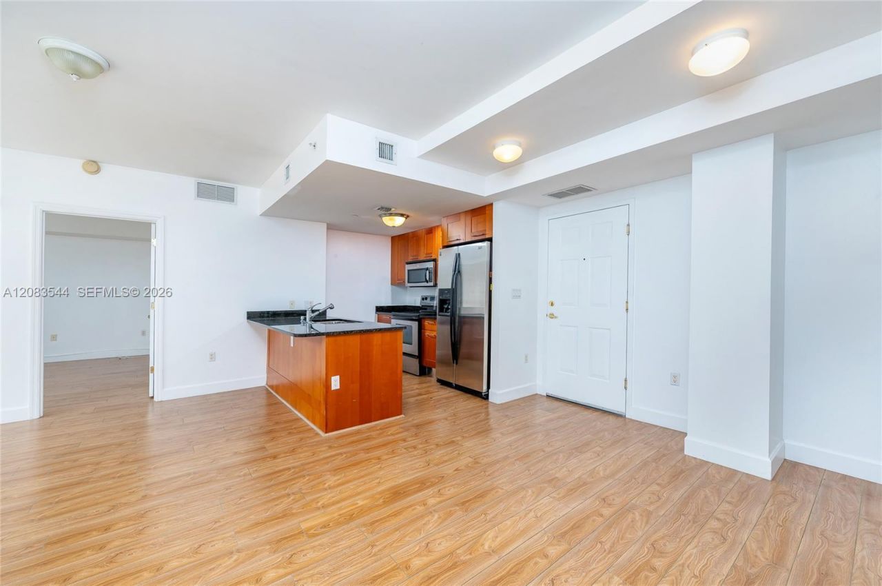 4100 Salzedo St, Unit 919, Coral Gables, FL 33146 Photo