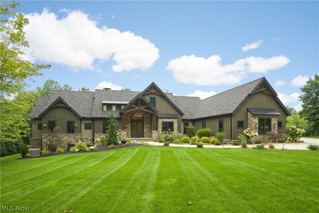 4351 Fawn Trail , Richfield, OH 44286