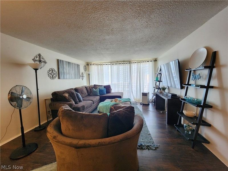 25801 Lake Shore Boulevard, Unit 100, Euclid, OH 44132 Photo 2