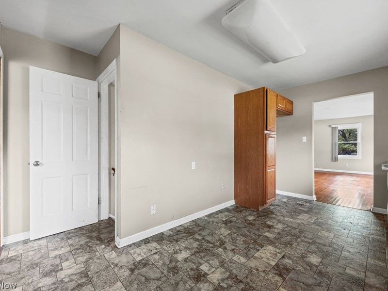 1115 Eastland Avenue, Akron, OH 44305 Photo 16