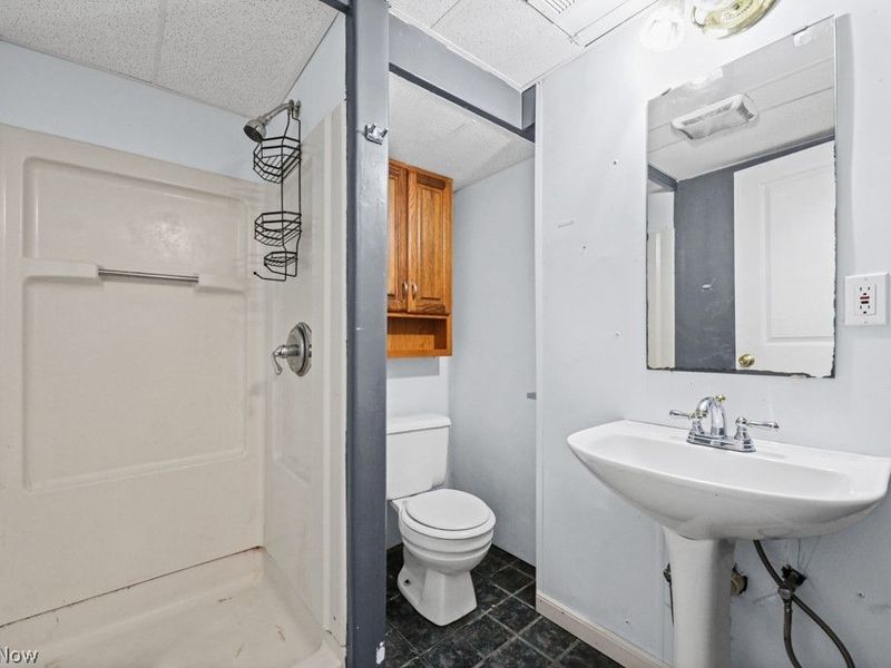 1115 Eastland Avenue, Akron, OH 44305 Photo 37